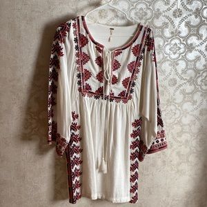FREE PEOPLE (S) Bohemian White Embroidered Dress